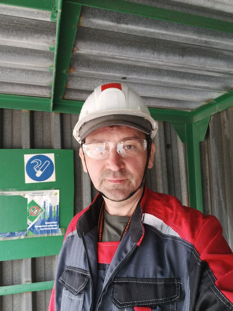  ,   Azamat, 40 ,   ,   , c 