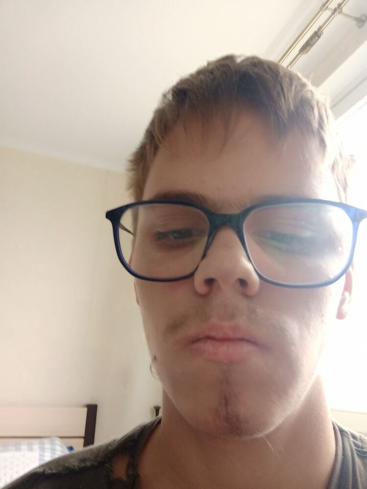  46775514  , 24 ,    