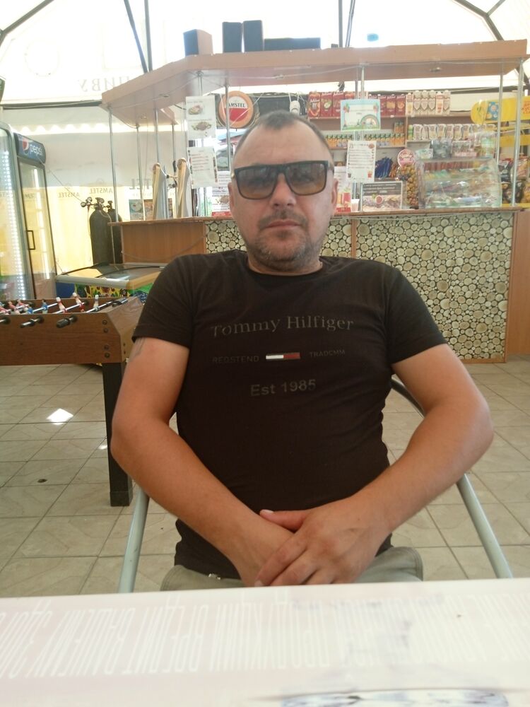  37864954  , 40 ,    