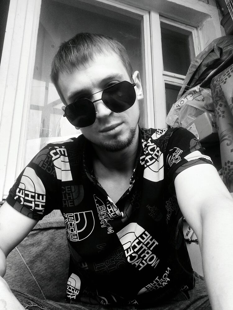 43533004  Sergey, 24 ,    