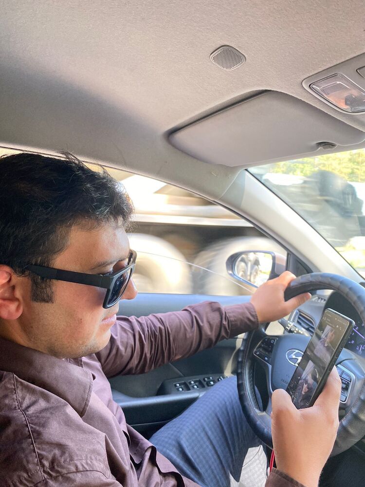  37307494  , 33 ,    -