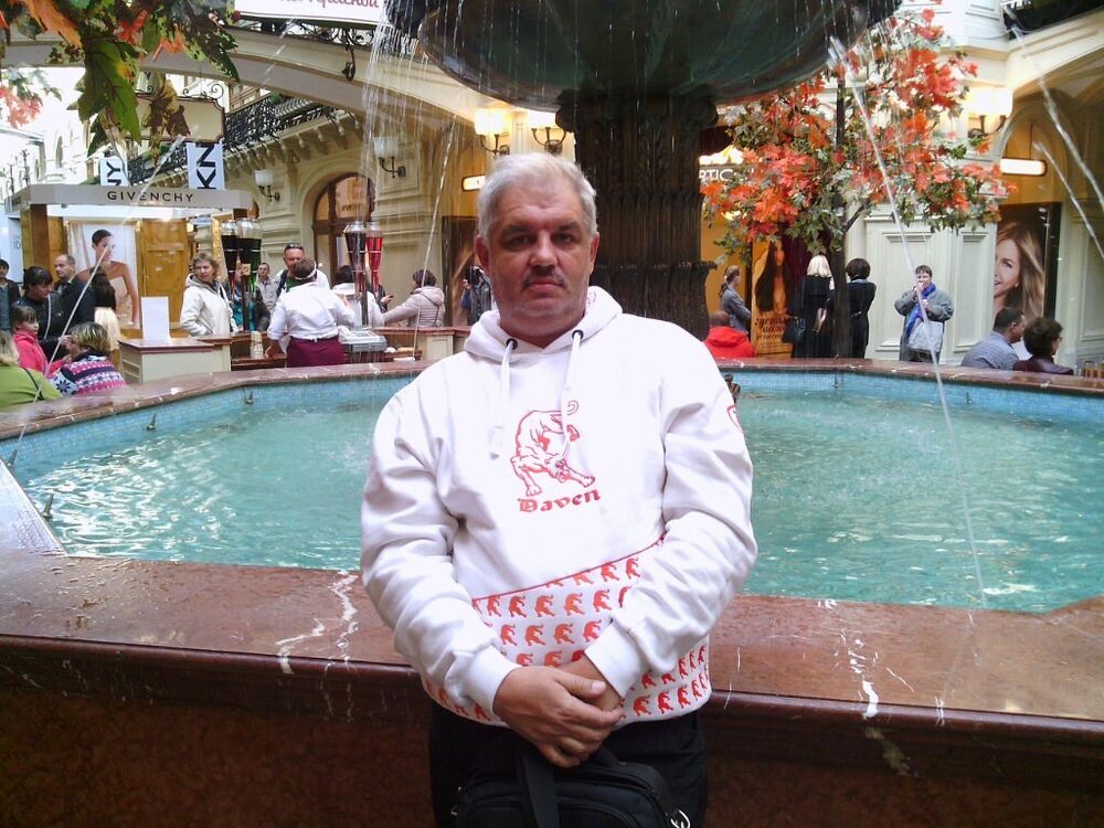  54263024  IGOR, 58 ,    