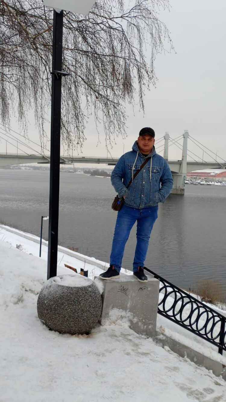  ,   Hayotjon, 29 ,   ,   