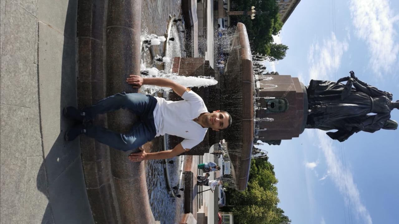  28084804  , 31 ,    