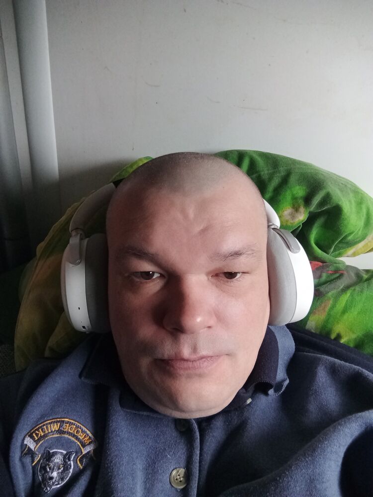  48735954  , 44 ,    