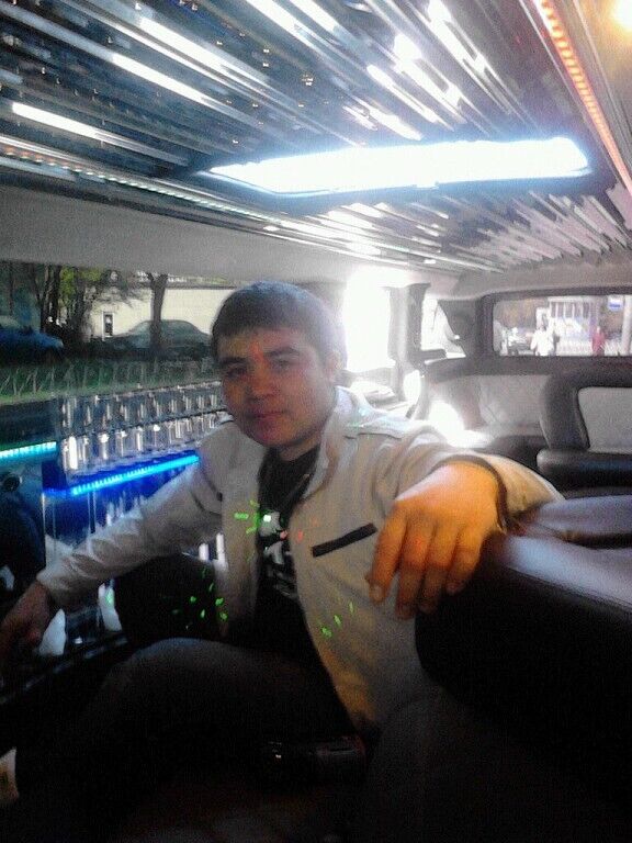  53981494  Baxodir, 41 ,    