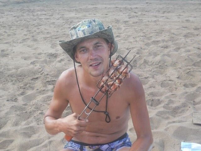  7497874  Andrey, 42 ,    