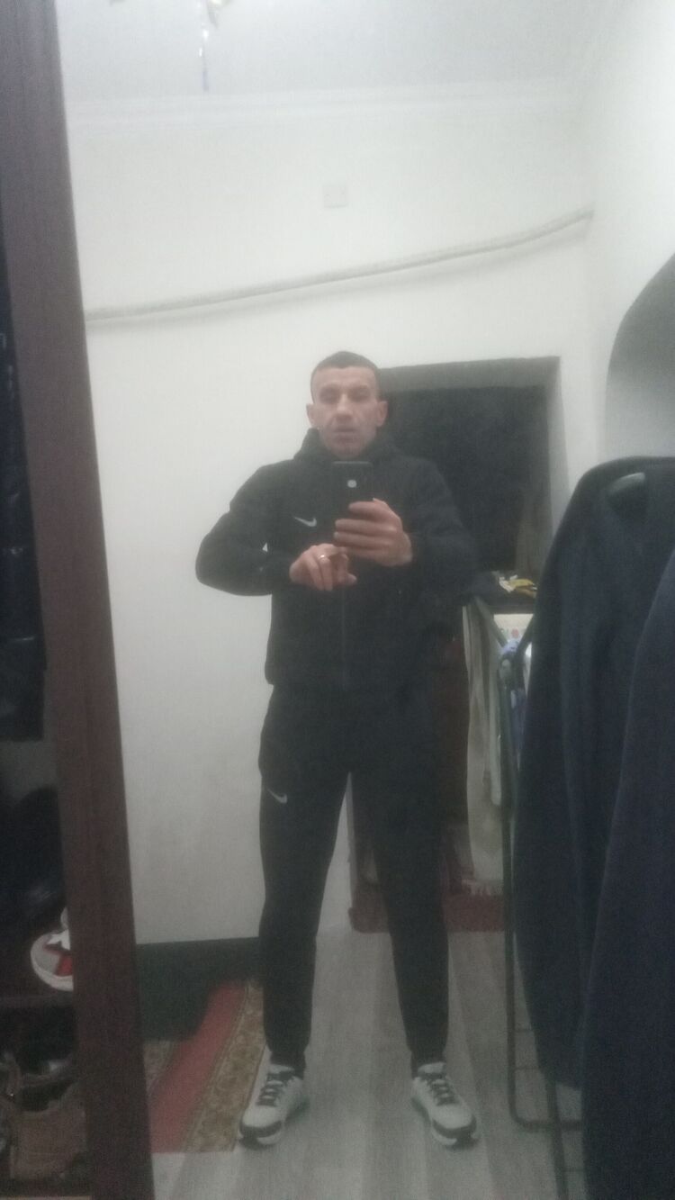  40737224  , 46 ,    