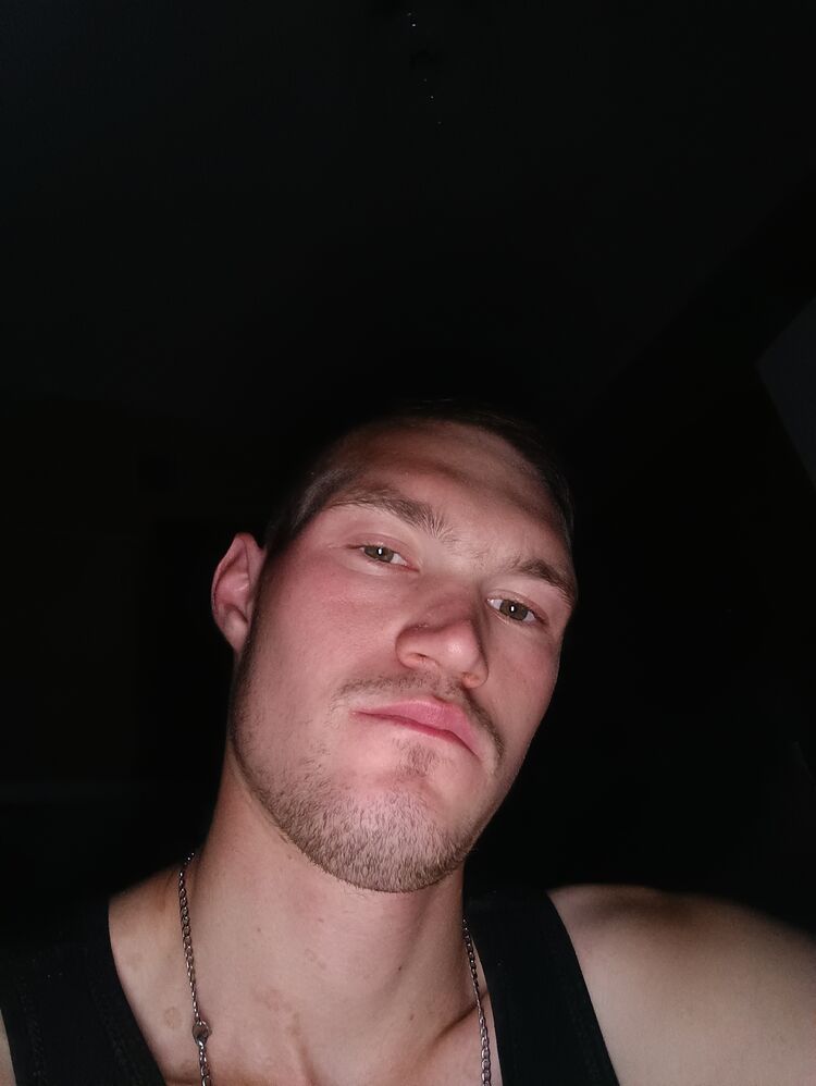  46677334  Sergey, 24 ,    