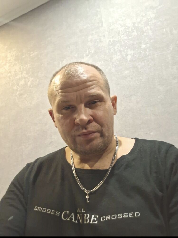  46628724  , 36 ,    