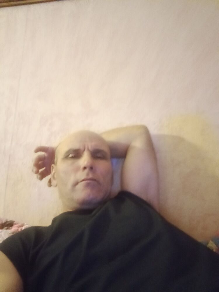  43894374  , 52 ,    
