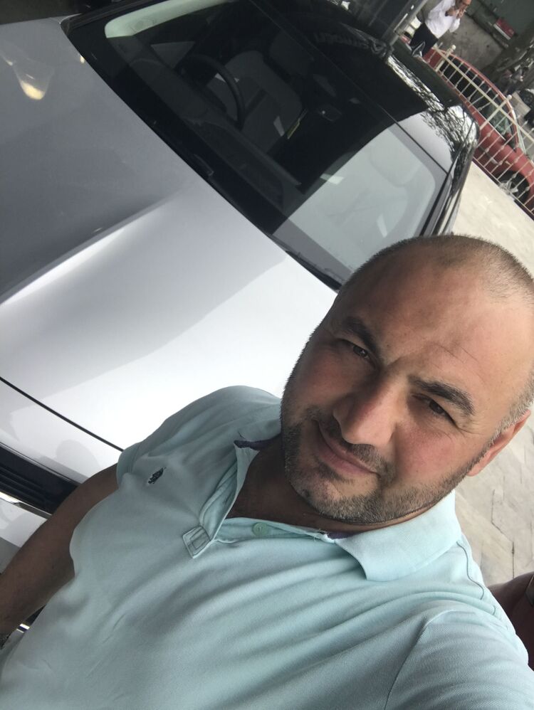  41620914  Sami, 44 ,    