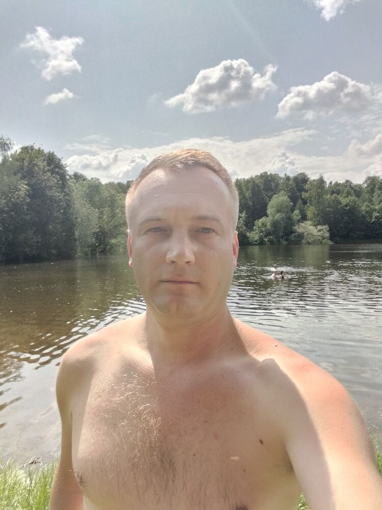  51957004  , 33 ,    
