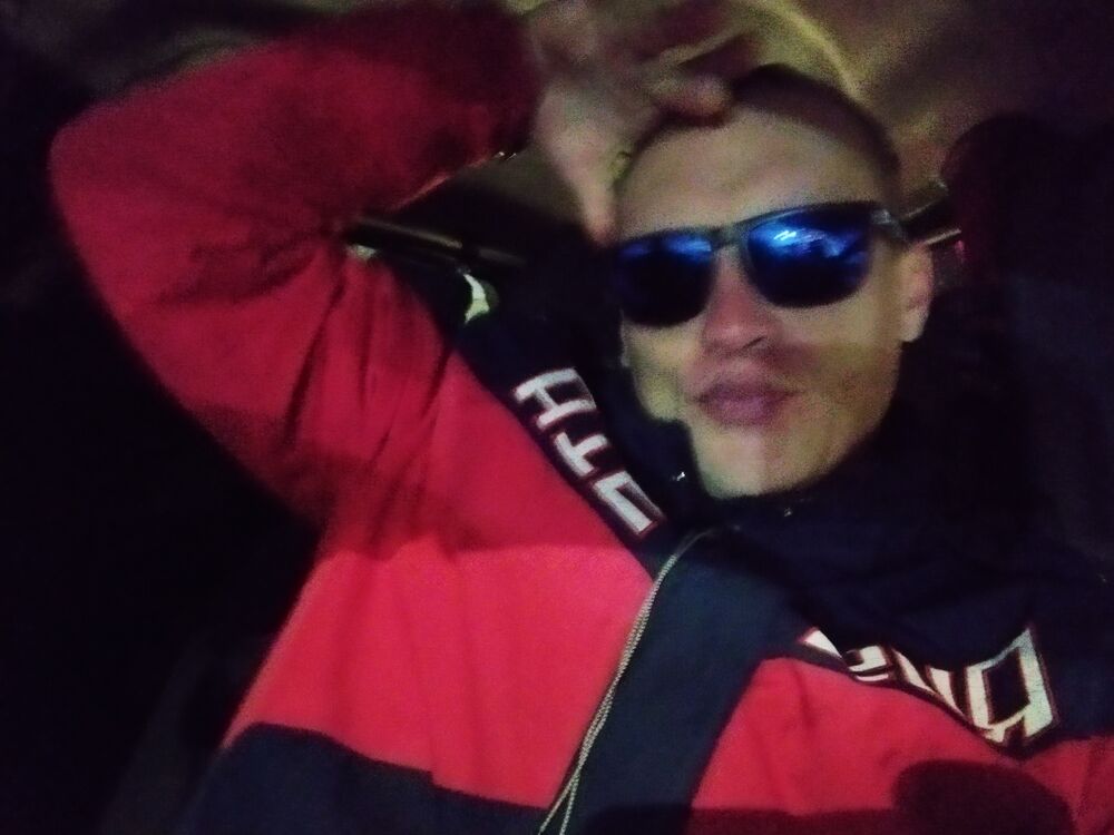  50718024  , 33 ,    