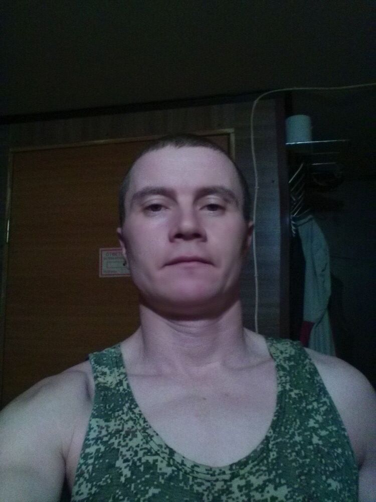  ,   Maksim, 41 ,   ,   , c 
