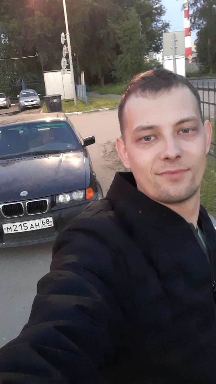  ,   Artem, 31 ,   ,   , c , 