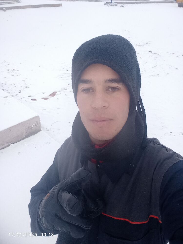  50886884  Mostefa, 28 ,    Algiers