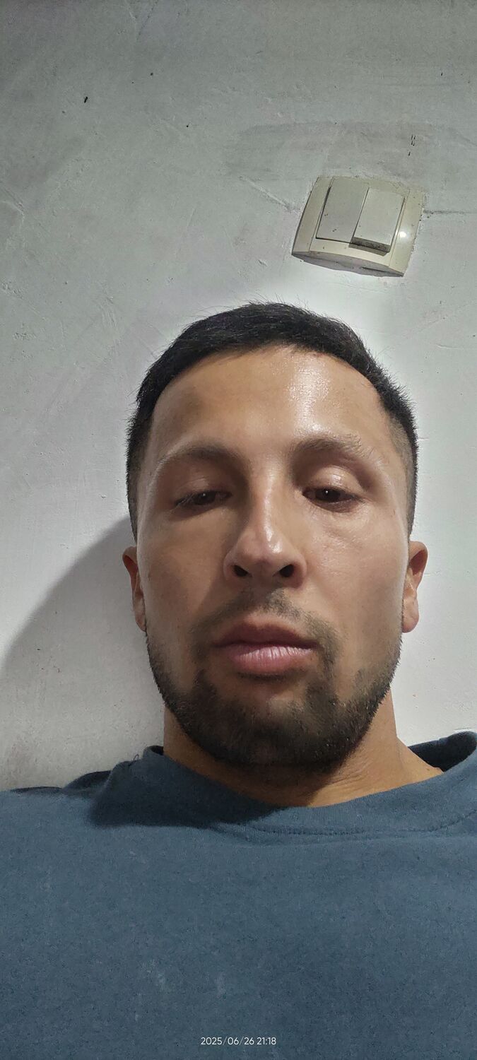  ,   Durbek, 25 ,   ,   , c , 