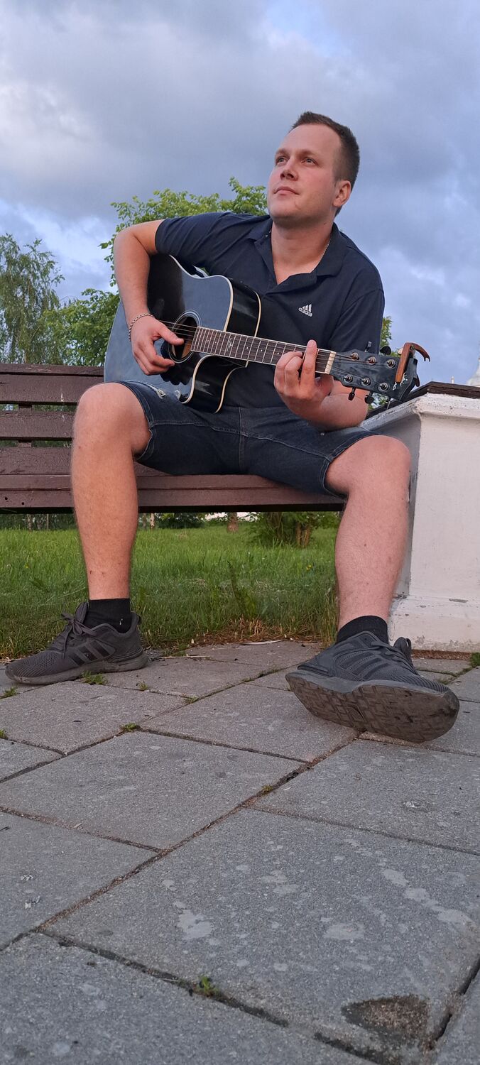  45800874  , 28 ,    