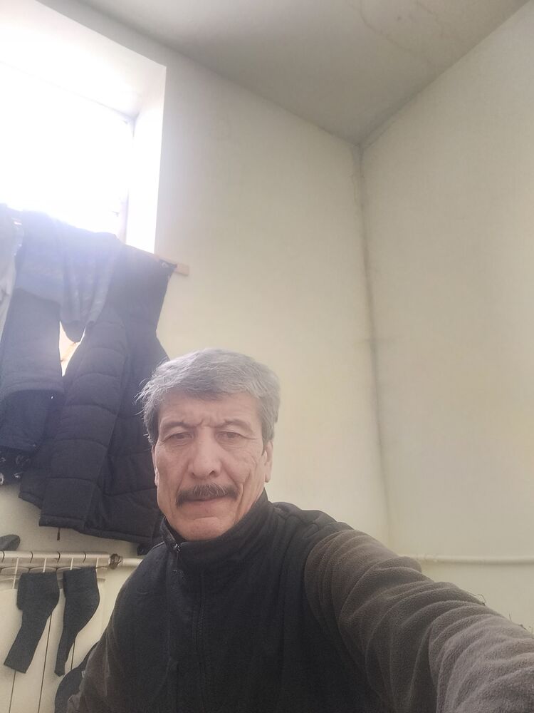  33725874  , 47 ,    
