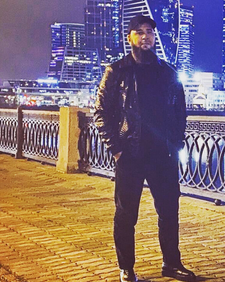  ,   Boston, 33 ,   ,   