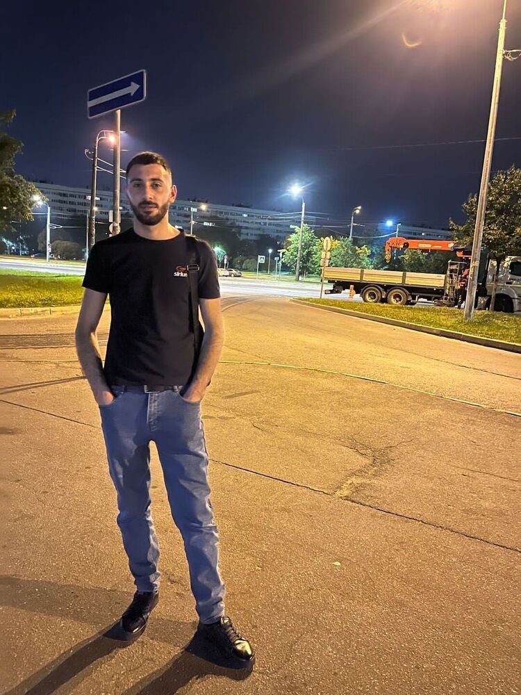  28575594   , 33 ,    -