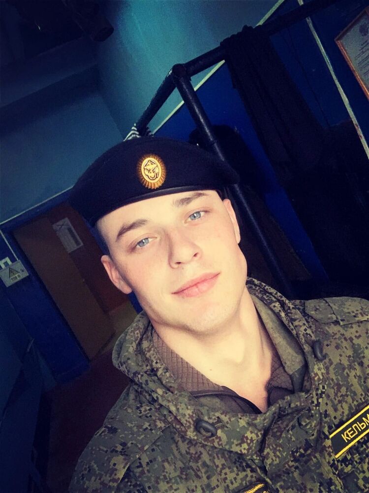  34025504  , 25 ,    -