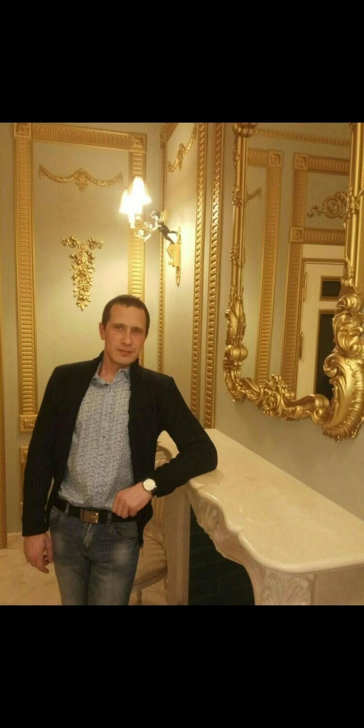  24552234  Nazar, 39 ,    