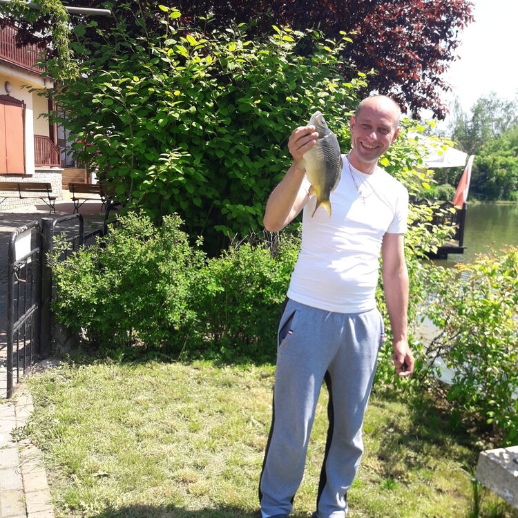  ,   Igor, 47 ,   ,   , c , 