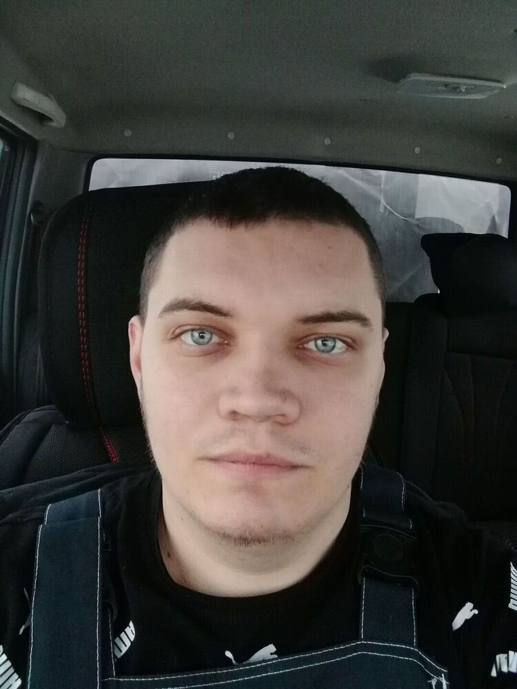  52827924  , 25 ,    
