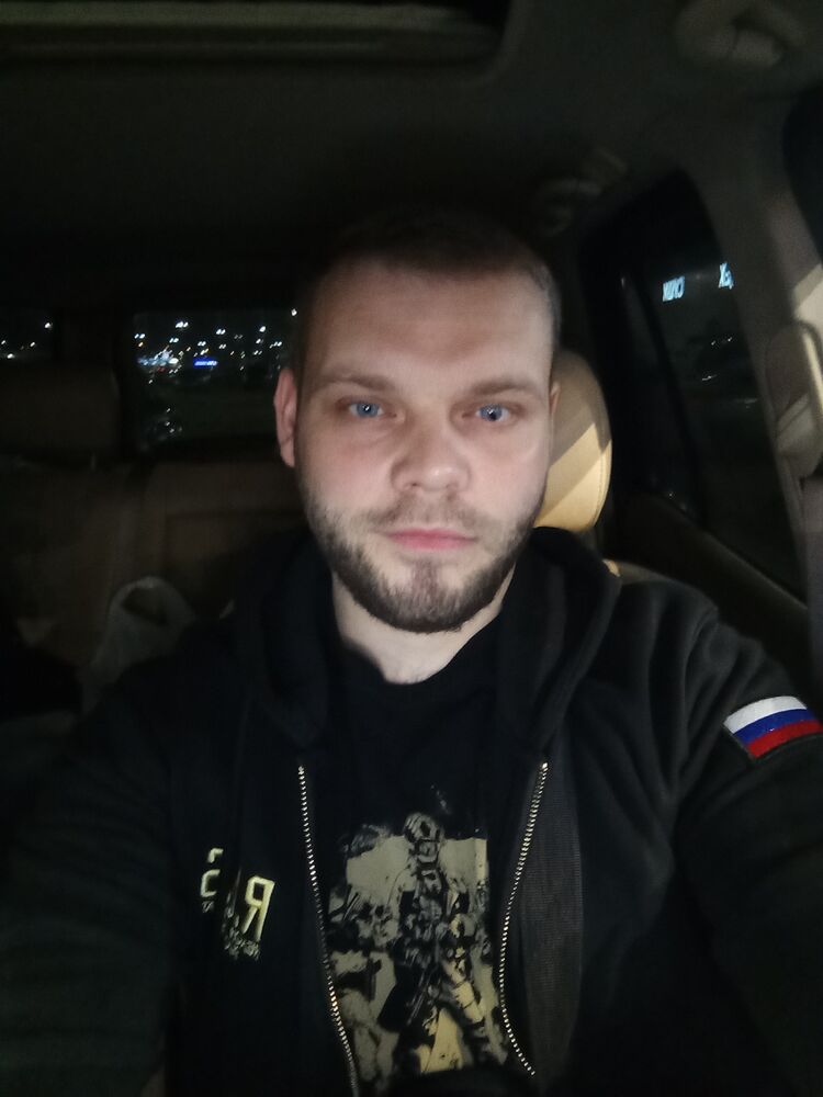 44595984  Pavel, 34 ,    