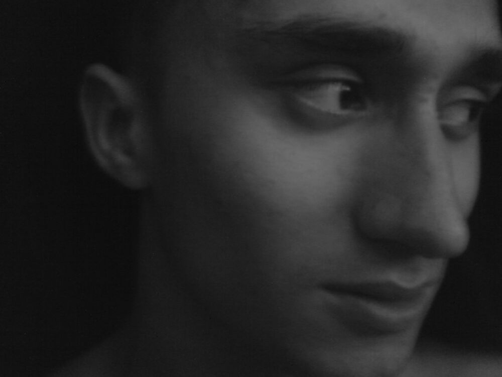  38322514  Mindgame, 37 ,    