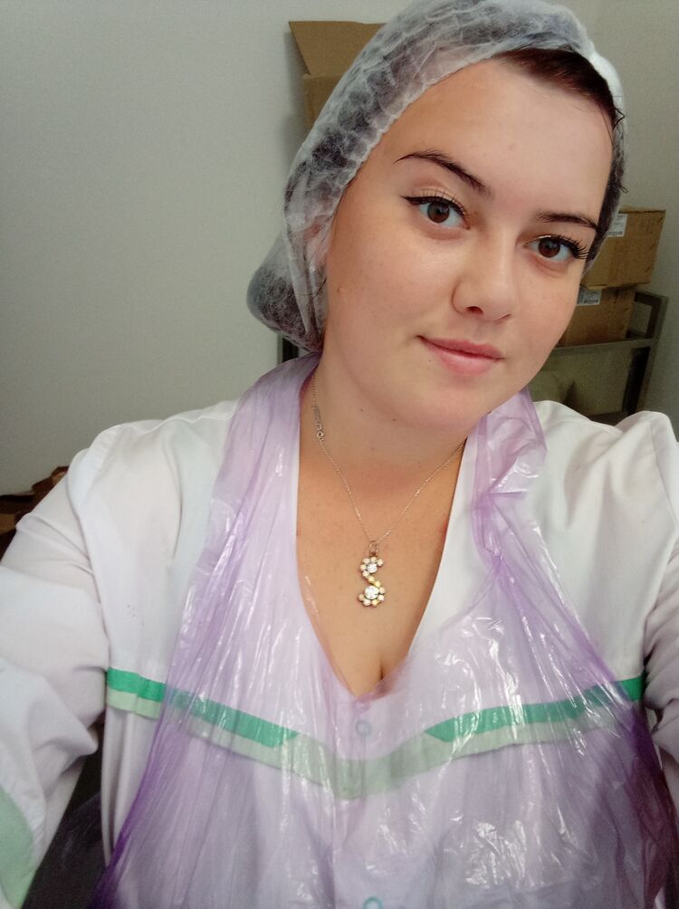  ,   Skatinka, 32 ,   ,   