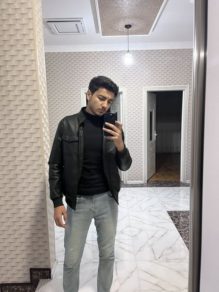  49817984  Zohrab, 25 ,    