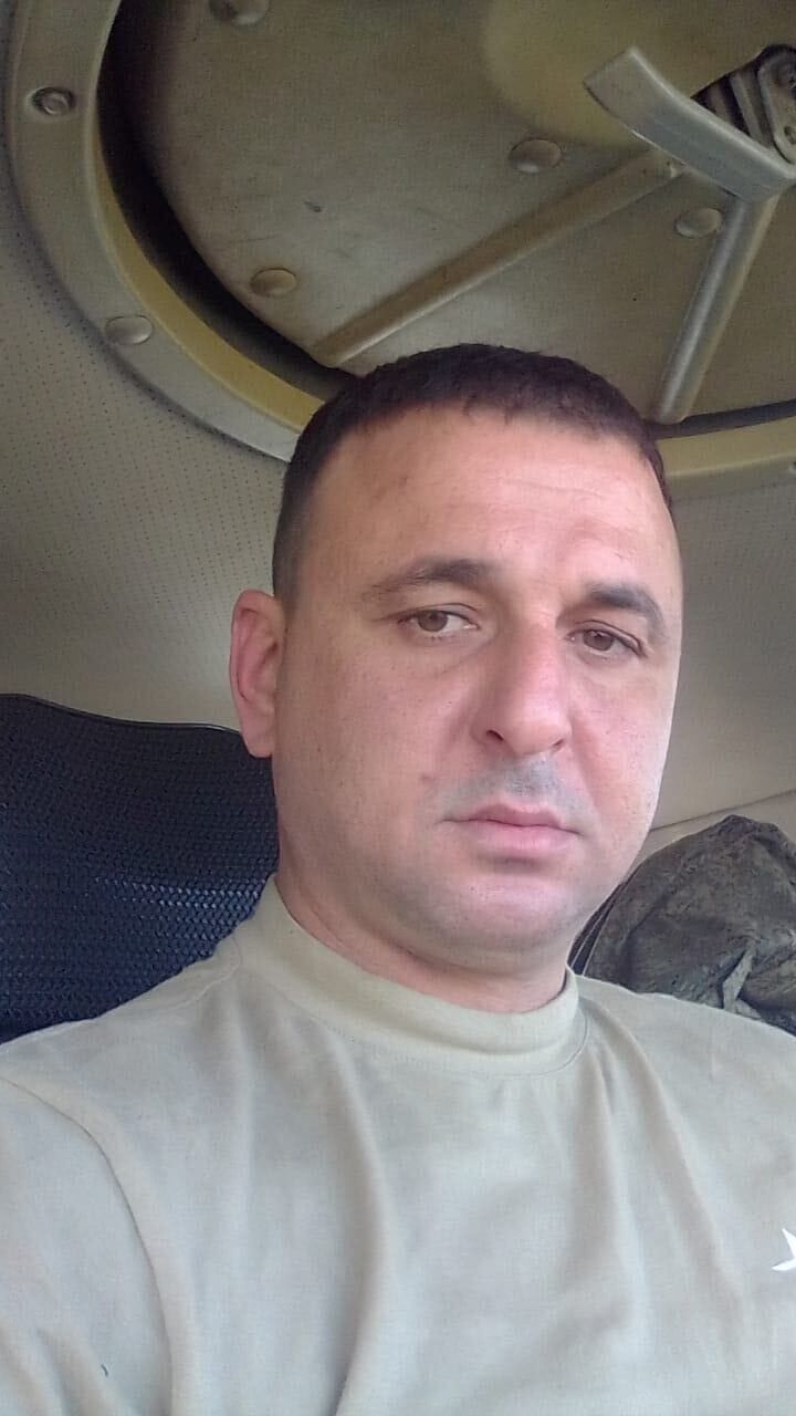  31975934  , 37 ,    