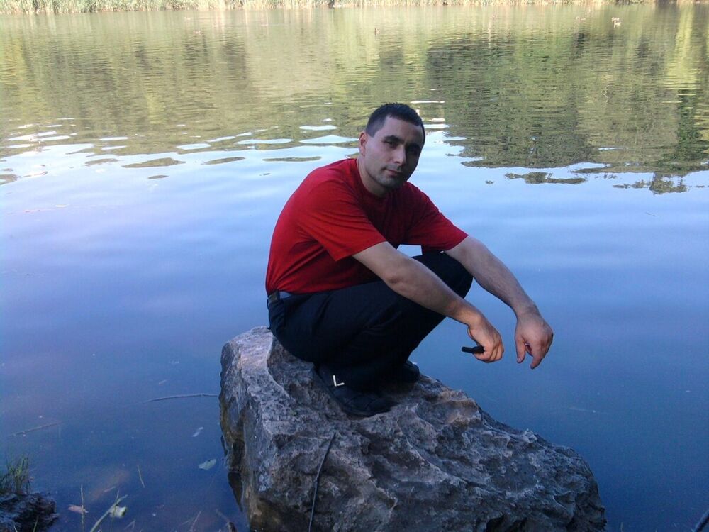  ,   Sergiu, 46 ,   ,   , c 