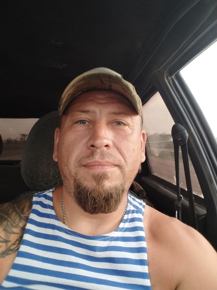  ,   Bush, 40 ,   ,   