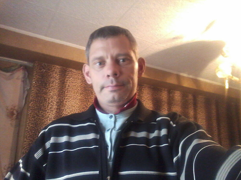  29829104  Sergey, 44 ,    