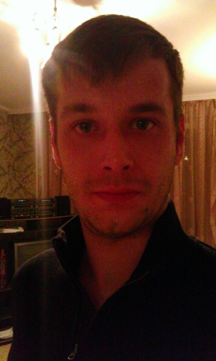  5189804  Andrei, 40 ,    