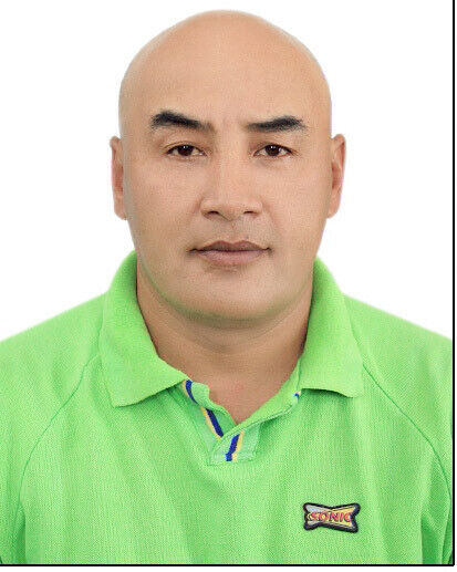  ,   Marsel, 44 ,     