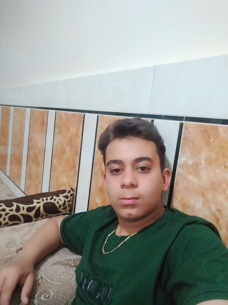  51144414  Morteza, 22 ,    Homberg