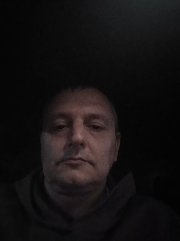  37789684  , 44 ,    