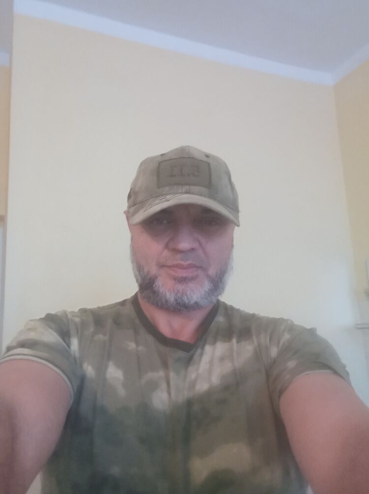  42492244  , 51 ,    