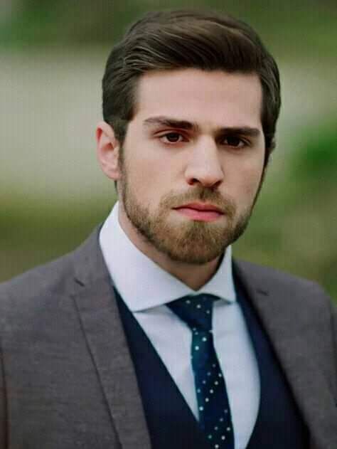  ,   Irakli, 34 ,   ,   