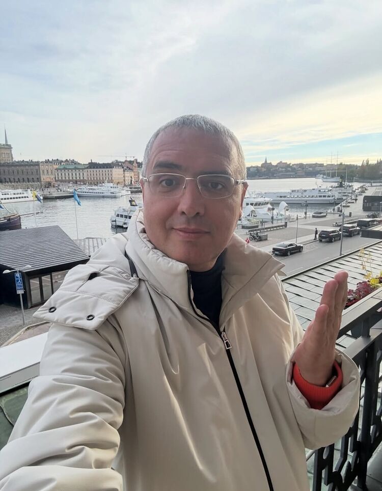 ���������� An Cabhan, ���� ������� Lorenzo, 50 ���, ������������ ��� ����� � ���������, c�������� ���������, ���������