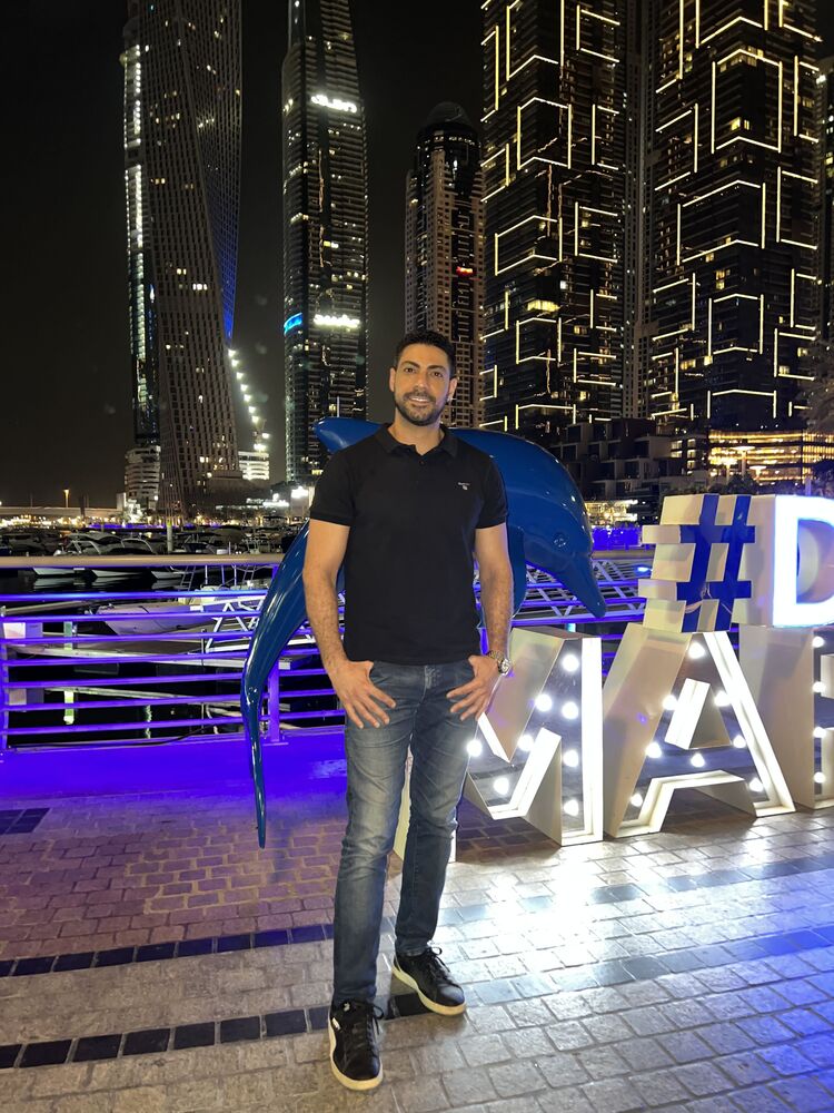  ,   Gamal, 45 ,   ,   