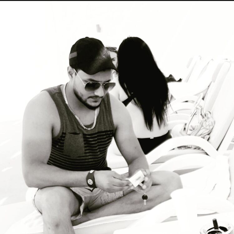  ,   Kadhim, 36 ,   ,   , c 