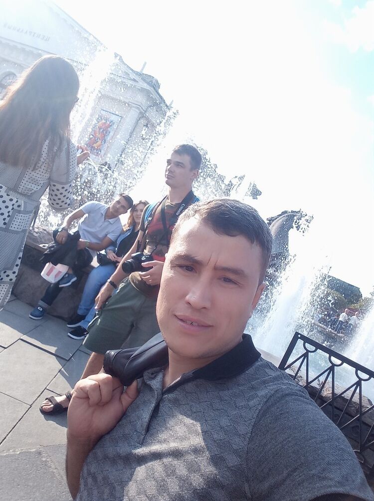  ,   Laziz, 39 ,   ,   , c 