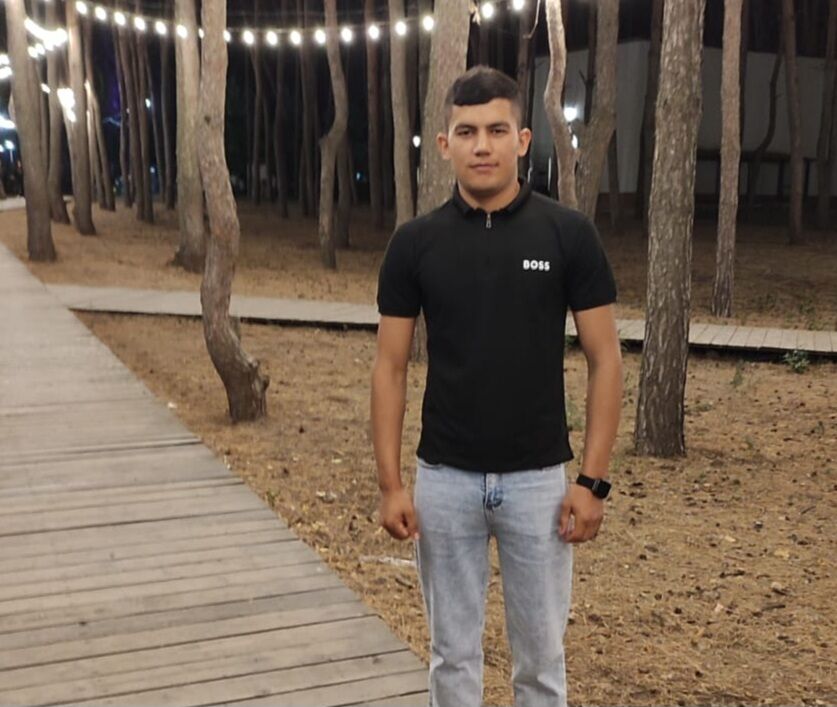  ,   Usmanbek, 25 ,   ,   