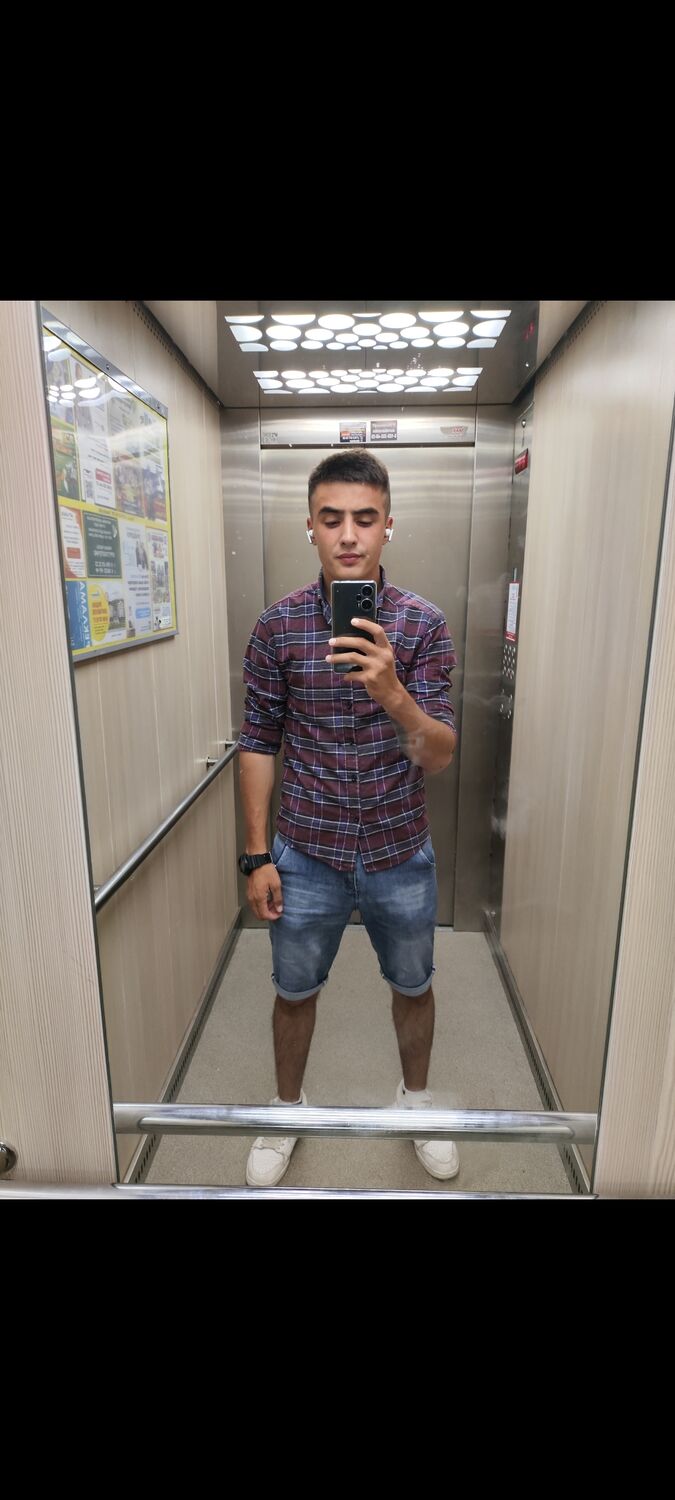  --,   Vadim, 26 ,   ,   , 